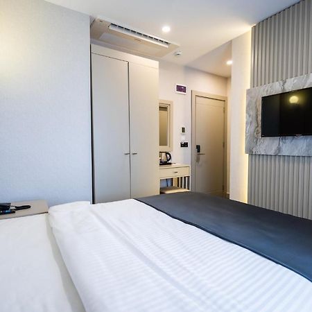 Moss Hotel Yenikapi Istanbul Exterior photo